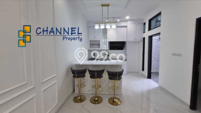 Hunian Elit LB 140m2 Siap Huni Desain Elegan di BSD Kencana Loka, Tangerang Hunian Elit LB 140m2 Siap Huni Desain Elegan di BSD Kencana Loka, Tangerang