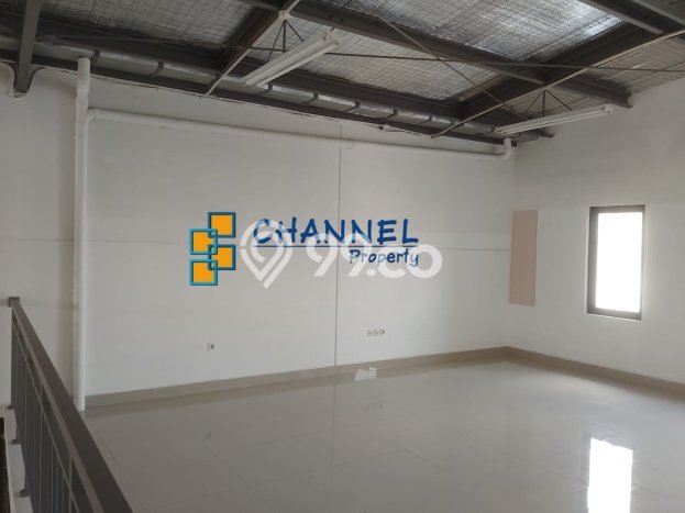 Unit Gudang Disewa Lokasi BSD, Tangerang Selatan Spesifikasi Luas Bangunan 120m2 Unit Gudang Disewa Lokasi BSD, Tangerang Selatan Spesifikasi Luas Bangunan 120m2