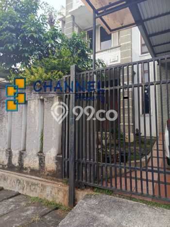 Hunian Mewah LB 300m2 Siap Huni Desain Elegan di BSD Nusaloka, Tangerang Hunian Mewah LB 300m2 Siap Huni Desain Elegan di BSD Nusaloka, Tangerang