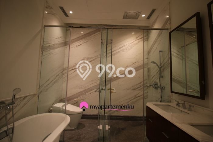 Hunian Apartemen High-Class untuk Dijual di Jakarta Pusat dengan 4 BR & 5 Kamar Mandi Hunian Apartemen High-Class untuk Dijual di Jakarta Pusat dengan 4 BR & 5 Kamar Mandi