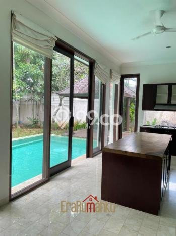 Rumah Bagus Disewakan di Cipete, Jakarta Selatan LT 1100m2, LB 600m2 Rumah Bagus Disewakan di Cipete, Jakarta Selatan LT 1100m2, LB 600m2