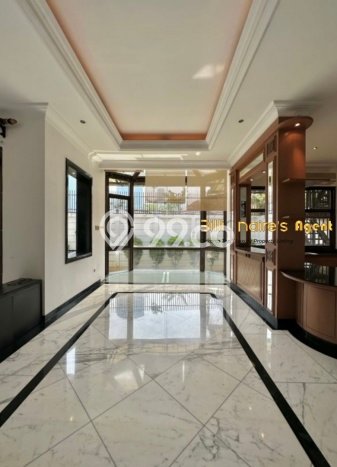 Hunian Mewah LB 1100m2 Siap Pakai Desain Elegan di Kebayoran Baru, Jakarta Selatan Hunian Mewah LB 1100m2 Siap Pakai Desain Elegan di Kebayoran Baru, Jakarta Selatan