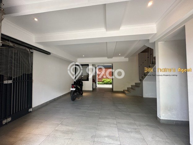 Hunian Eksklusif Dijual LT 107m2 di Cilandak, Jakarta Selatan Hunian Eksklusif Dijual LT 107m2 di Cilandak, Jakarta Selatan