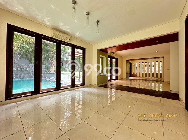 Hunian Minimalis Untuk Disewakan di Kuningan Jakarta Selatan 4 KT & 4 KM Hunian Minimalis Untuk Disewakan di Kuningan Jakarta Selatan 4 KT & 4 KM