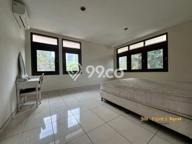 Hunian Minimalis Untuk Disewakan di Kuningan Jakarta Selatan 4 KT & 4 KM Hunian Minimalis Untuk Disewakan di Kuningan Jakarta Selatan 4 KT & 4 KM