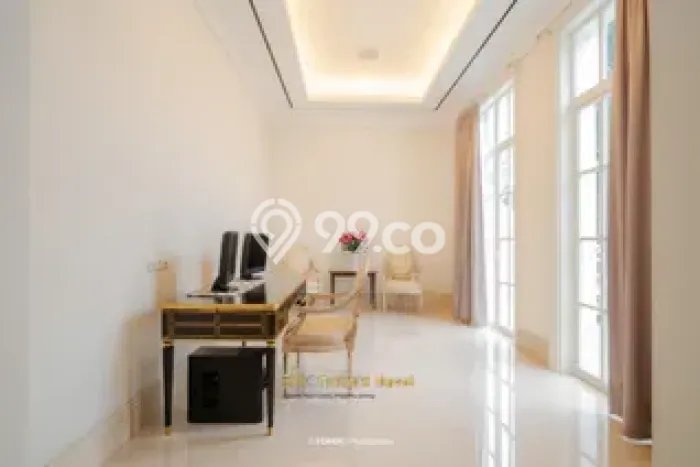 Rumah Mewah Siap Huni LT 604m2 di Kebayoran Baru, Jakarta Selatan Rumah Mewah Siap Huni LT 604m2 di Kebayoran Baru, Jakarta Selatan