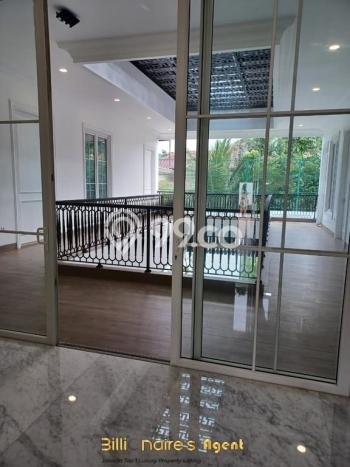Hunian Eksklusif Siap Huni LT 880m2 di Menteng, Jakarta Pusat Hunian Eksklusif Siap Huni LT 880m2 di Menteng, Jakarta Pusat