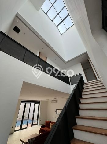 Rumah Elit Modern Siap Huni di Ampera Jakarta Selatan Rumah Elit Modern Siap Huni di Ampera Jakarta Selatan