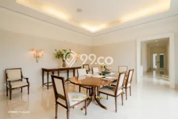 Rumah Mewah Siap Huni LT 604m2 di Kebayoran Baru, Jakarta Selatan Rumah Mewah Siap Huni LT 604m2 di Kebayoran Baru, Jakarta Selatan