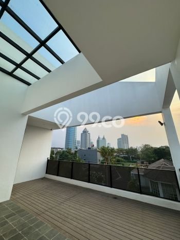 Rumah Elit Modern Siap Huni di Ampera Jakarta Selatan Rumah Elit Modern Siap Huni di Ampera Jakarta Selatan