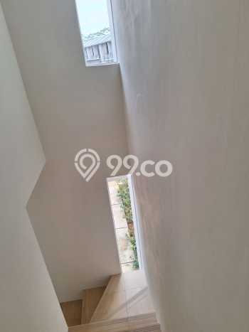 Rumah Disewakan Tangerang LT 82m2 LB 68m2 Kawasan Gading Serpong Rumah Disewakan Tangerang LT 82m2 LB 68m2 Kawasan Gading Serpong