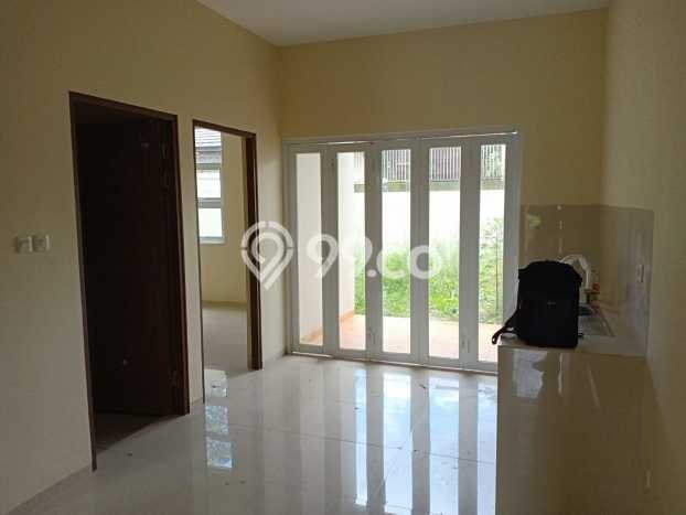 Hunian Cantik Modern Lb 75m2 di Arcamanik, Bandung Hunian Cantik Modern Lb 75m2 di Arcamanik, Bandung