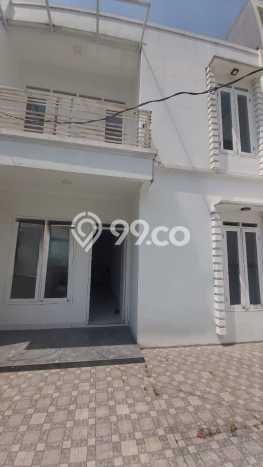 Rumah Strategis Minimalis Lb 120m2 di Arcamanik, Bandung Rumah Strategis Minimalis Lb 120m2 di Arcamanik, Bandung