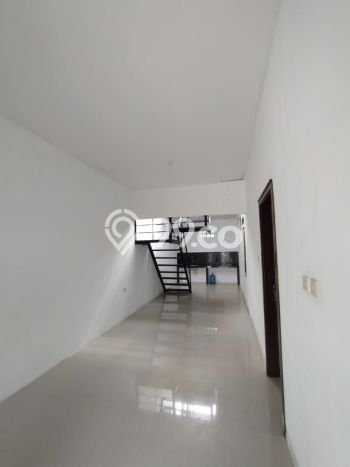 Rumah dengan Lokasi Strategis 3 KT di Buah Batu, Bandung Rumah dengan Lokasi Strategis 3 KT di Buah Batu, Bandung