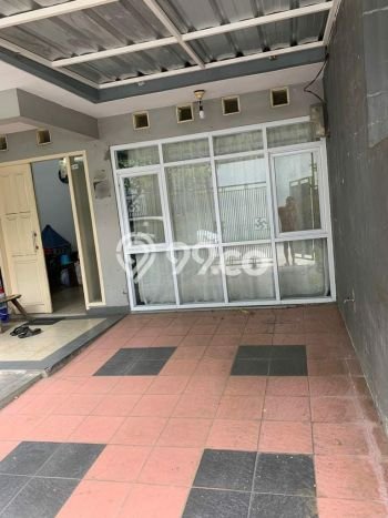 KESEMPATAN TERBAIK! Rumah di Arcamanik, 2 KM, Siap Huni, Luas 106m2m² Bangunan 120m2m² KESEMPATAN TERBAIK! Rumah di Arcamanik, 2 KM, Siap Huni, Luas 106m2m² Bangunan 120m2m²