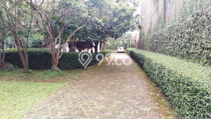 Rumah kawasan Cimahi Utara, Cimahi, LT 718m2m² Bangunan 100m2m² Rumah kawasan Cimahi Utara, Cimahi, LT 718m2m² Bangunan 100m2m²