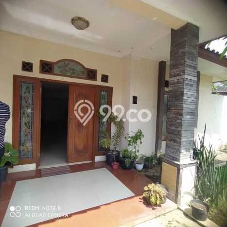 For Sale Rumah Mewah Exclusive di Arcamanik, Bandung For Sale Rumah Mewah Exclusive di Arcamanik, Bandung
