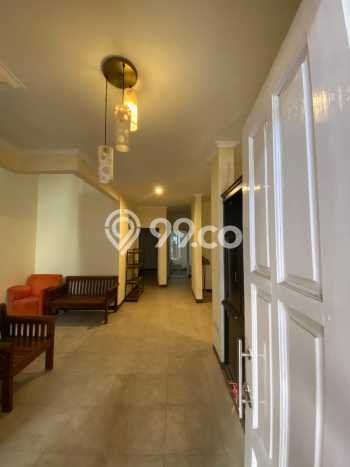 Lokasi terbaik! Rumah siap pakai disewakan di Arcamanik LB 120m2 Lokasi terbaik! Rumah siap pakai disewakan di Arcamanik LB 120m2