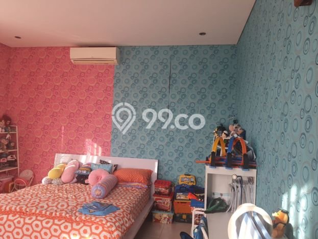 Rumah 5 Kamar Tidur Akses Strategis di Kopo Permai, Dekat Fasilitas Umum, Bandung Rumah 5 Kamar Tidur Akses Strategis di Kopo Permai, Dekat Fasilitas Umum, Bandung
