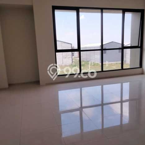 Gudang Premium di Batujajar, Luas 450m², Kawasan Bisnis, Tingkat Keramaian Tinggi Gudang Premium di Batujajar, Luas 450m², Kawasan Bisnis, Tingkat Keramaian Tinggi
