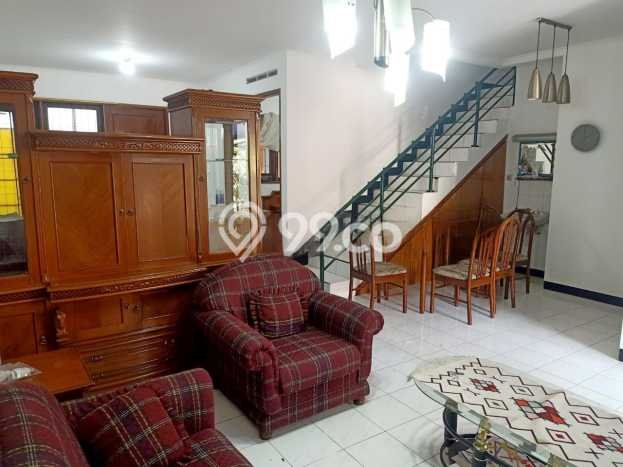 Rumah Sewa Bandung LT 144m2 LB 290m2 Kawasan Setra Duta Rumah Sewa Bandung LT 144m2 LB 290m2 Kawasan Setra Duta