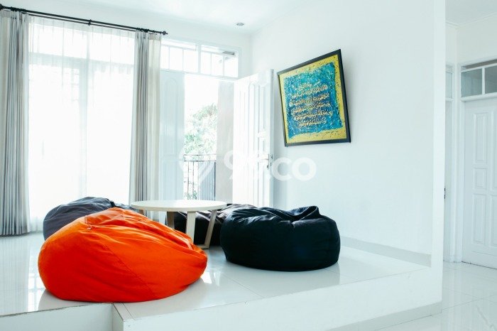 LISTING BARU! Rumah Strategis area Cipaku, Luas 172m² Bangunan 150m² LISTING BARU! Rumah Strategis area Cipaku, Luas 172m² Bangunan 150m²