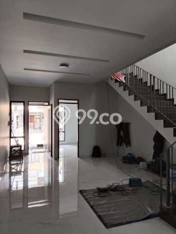 Rumah Mewah LB 160m2 Siap Huni Desain Elegan di Mekar Wangi, Bandung Rumah Mewah LB 160m2 Siap Huni Desain Elegan di Mekar Wangi, Bandung