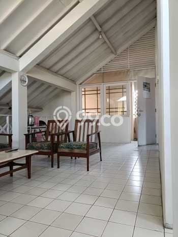 DIJUAL CEPAT! Rumah Arcamanik, Bandung, LT 208m2m² Bangunan 149m2m² DIJUAL CEPAT! Rumah Arcamanik, Bandung, LT 208m2m² Bangunan 149m2m²