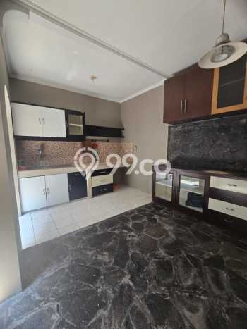 Kesempatan Memiliki Rumah LT 144m2m² / LB 100m2m² di Lokasi Strategis Kota Baru Parahyangan, Bandung Kesempatan Memiliki Rumah LT 144m2m² / LB 100m2m² di Lokasi Strategis Kota Baru Parahyangan, Bandung