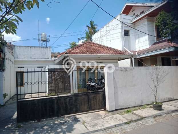 Rumah Elit Modern Tanpa Renovasi di Braga Bandung Rumah Elit Modern Tanpa Renovasi di Braga Bandung