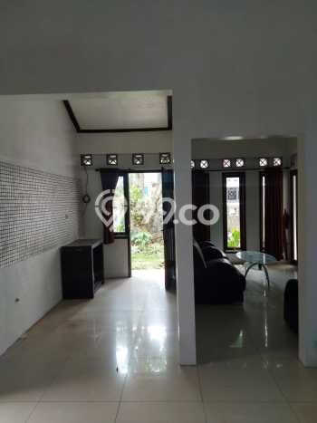 Rumah sewa siap pakai 3 Kamar Tidur di Buah Batu, Bandung Rumah sewa siap pakai 3 Kamar Tidur di Buah Batu, Bandung