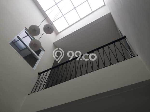 Cocok Untuk Investasi! Dijual Kost di Buah Batu 8 Kamar Cocok Untuk Investasi! Dijual Kost di Buah Batu 8 Kamar