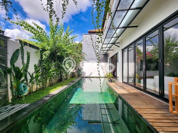 Dijual Cepat Rumah dengan Luas Tanah 200m2m² dan Luas Bangunan 171m2m² di Area , Badung Dijual Cepat Rumah dengan Luas Tanah 200m2m² dan Luas Bangunan 171m2m² di Area , Badung