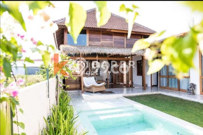 Rumah Sewa Badung LT 300m2 LB 200m2 Kawasan canggu Rumah Sewa Badung LT 300m2 LB 200m2 Kawasan canggu