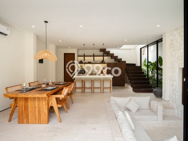 Rumah Elit LB 94m2 Siap Huni Desain Elegan di Canggu, Badung Rumah Elit LB 94m2 Siap Huni Desain Elegan di Canggu, Badung