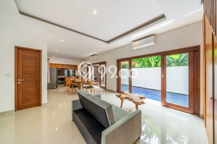 Ready to Use! Luxury House LT 160m2 Desain Modern di Kerobokan Ready to Use! Luxury House LT 160m2 Desain Modern di Kerobokan