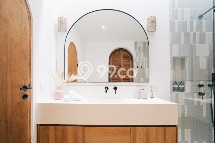 For Sale! Luxury House LT 147m2 Desain Modern di Canggu For Sale! Luxury House LT 147m2 Desain Modern di Canggu