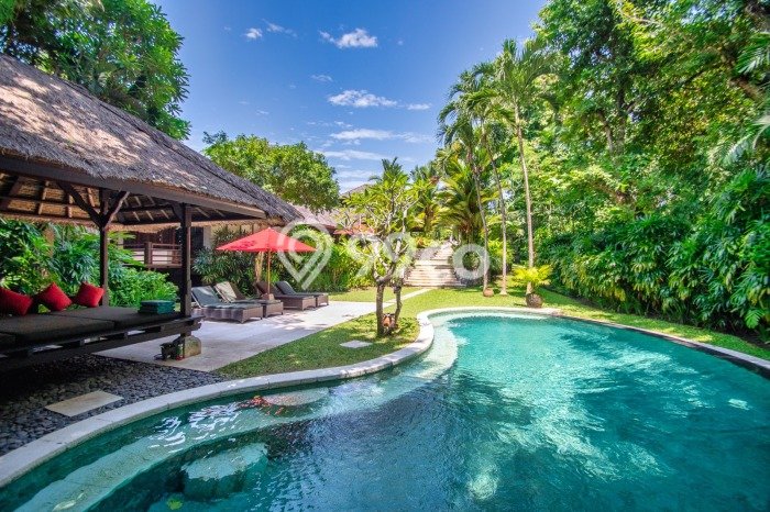 Rumah Elit Modern Siap Huni di Pererenan Badung Rumah Elit Modern Siap Huni di Pererenan Badung
