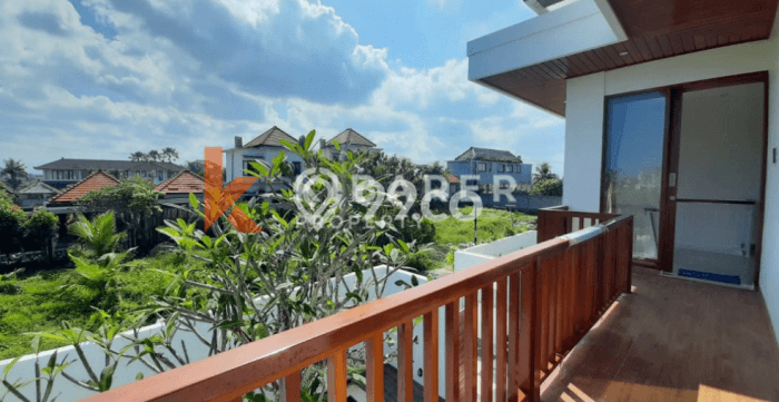 Disewakan! Rumah 3 Kamar Tidur &
4 Kamar Mandi di Cemagi, Badung Disewakan! Rumah 3 Kamar Tidur &
4 Kamar Mandi di Cemagi, Badung