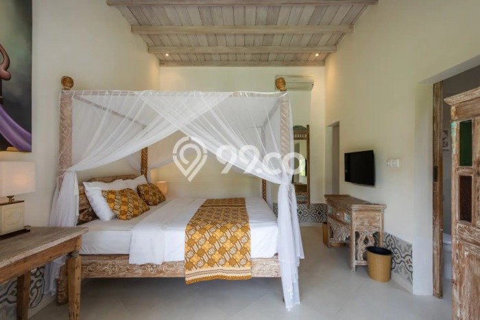 Siap Huni Rumah Mewah 3 Kamar di Seminyak Dekat ke Mana Pun Siap Huni Rumah Mewah 3 Kamar di Seminyak Dekat ke Mana Pun