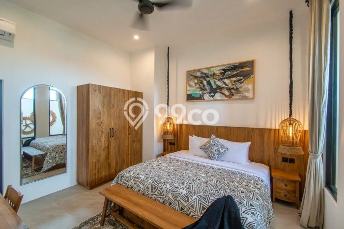 Kesempatan Langka Memiliki Rumah LT 130m2m² / LB 180m2m² di Kawasan Komersial Canggu, Badung Kesempatan Langka Memiliki Rumah LT 130m2m² / LB 180m2m² di Kawasan Komersial Canggu, Badung