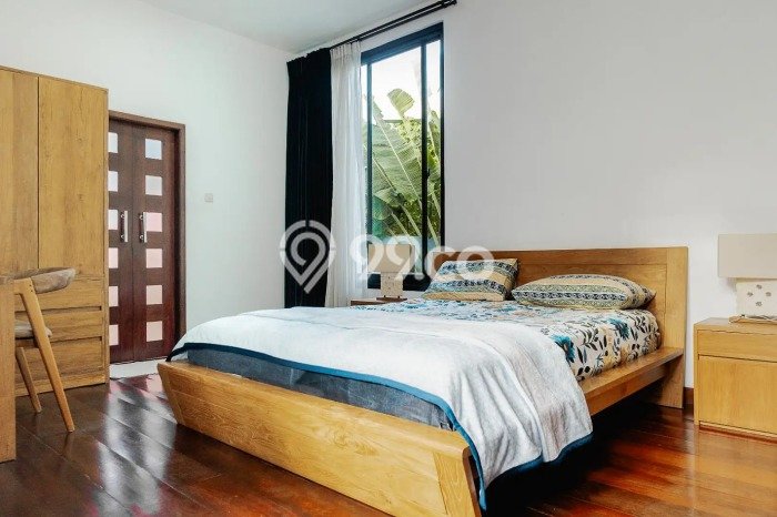 For Sale! Premium House LT 160m2 Desain Elegan di Umalas For Sale! Premium House LT 160m2 Desain Elegan di Umalas