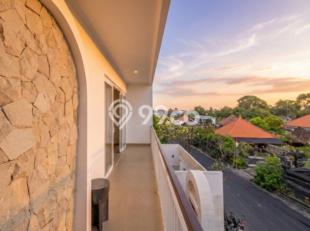 Rumah Luxury Modern Tanpa Renovasi di Canggu Badung Rumah Luxury Modern Tanpa Renovasi di Canggu Badung