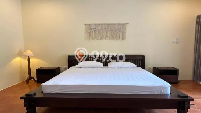 Disewakan! Rumah 2 Kamar Tidur &
2 Kamar Mandi di Canggu, Badung Disewakan! Rumah 2 Kamar Tidur &
2 Kamar Mandi di Canggu, Badung