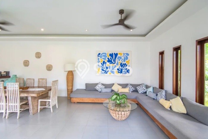 For Sale! Premium House LT 500m2 Desain Elegan di Seminyak For Sale! Premium House LT 500m2 Desain Elegan di Seminyak