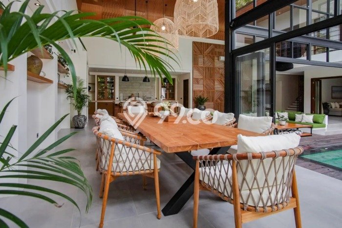 Ready to Use! Luxury House LT 506m2 Desain Modern di Pererenan Ready to Use! Luxury House LT 506m2 Desain Modern di Pererenan