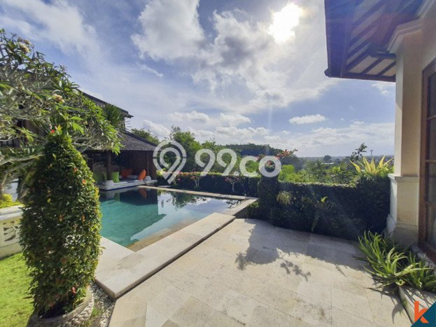 Hunian Mewah LB 500m2 Siap Huni Desain Elegan di Uluwatu, Badung Hunian Mewah LB 500m2 Siap Huni Desain Elegan di Uluwatu, Badung
