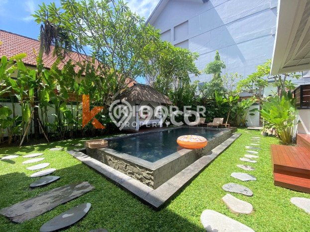 Hunian Minimalis Untuk Disewakan di Canggu Badung 3 KT & 4 KM Hunian Minimalis Untuk Disewakan di Canggu Badung 3 KT & 4 KM