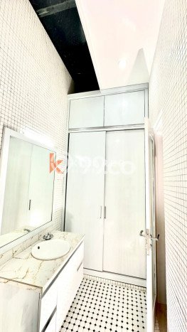 Rumah sewa siap pakai 3 Kamar Tidur di canggu, Badung Rumah sewa siap pakai 3 Kamar Tidur di canggu, Badung