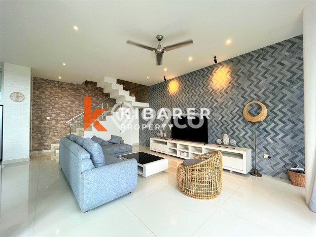Disewakan Rumah Strategis LT 200m2 / LB 200m2 di canggu, Badung Disewakan Rumah Strategis LT 200m2 / LB 200m2 di canggu, Badung